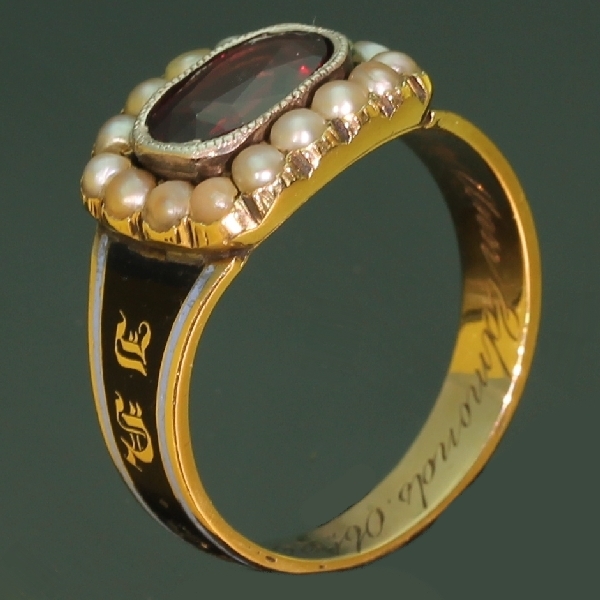 Gold Georgian antique mourning ring in memory of Mary Ann Edmonds 1806-1822 (image 12 of 20)